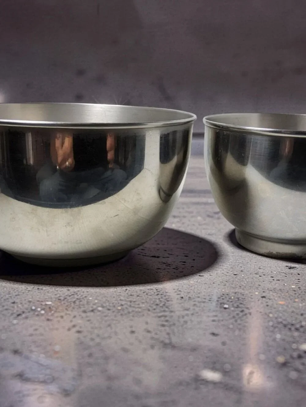 Vintage Stainless Steel Lipped Bottom Made in the US Mixing Bowls